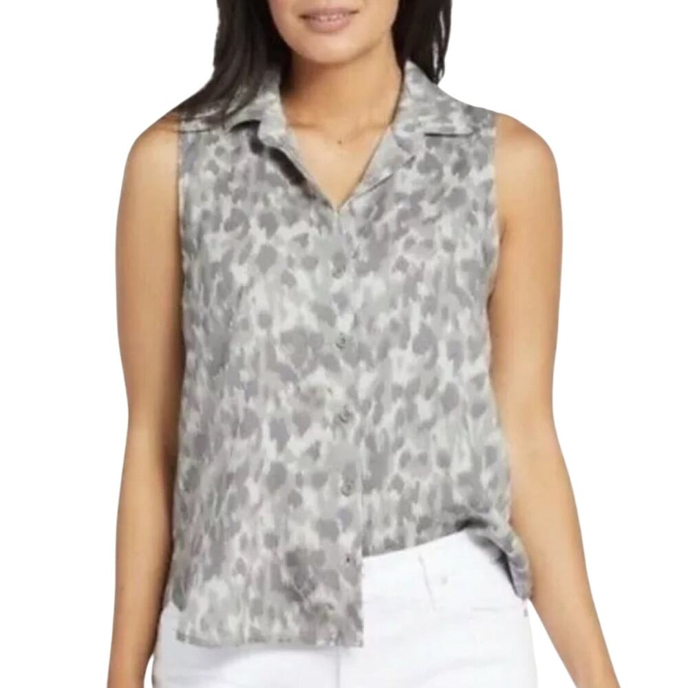 Cloth and stone women green animal print tank size extra small